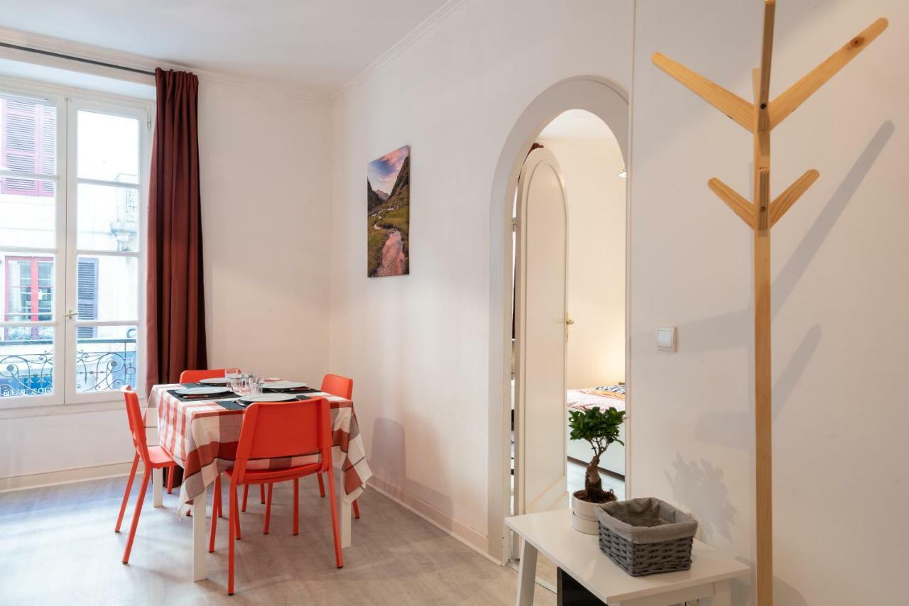 Appartement Coeur De Ville - Wifi - Lave-Seche Linge Pau Eksteriør bilde